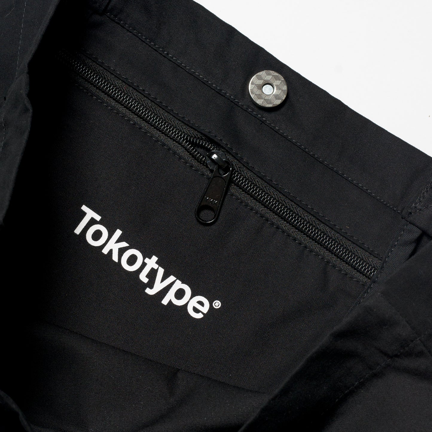 Font Family Totes - Black